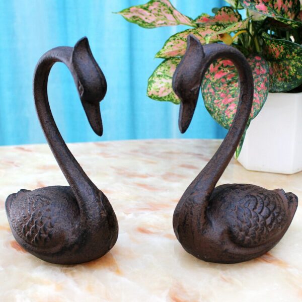 Home Accessories Living Room Decoration Small Decorations Creative Wedding Gifts Cast Iron Crafts Lovers Swan Decoration 2
