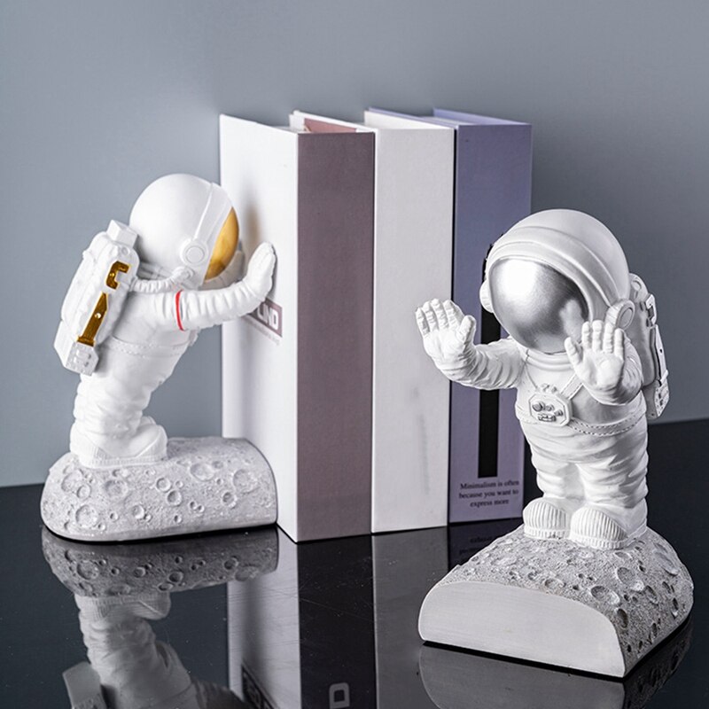 2Pcs Creative Resin Astronaut Bookend Tabletop Book Organizer Cosmonaut Figurines Desk Bookend Office Decoration 3