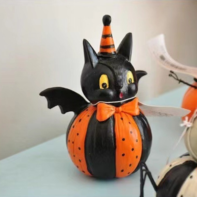 4pcs/set Halloween Pumpkin Statue 11cm Owl Bat Spider Pumpkin Sculpture Ornaments Halloween Gifts Home Decoration 3