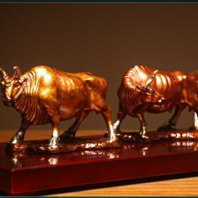 MOZART Colored Copper Bull Ornaments Brass Five Bulls Fortune At The Door Home Living Room Entrance Decoration Company Opening 3
