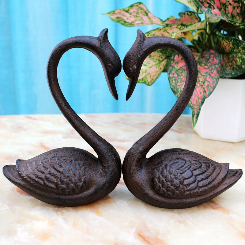Home Accessories Living Room Decoration Small Decorations Creative Wedding Gifts Cast Iron Crafts Lovers Swan Decoration 1