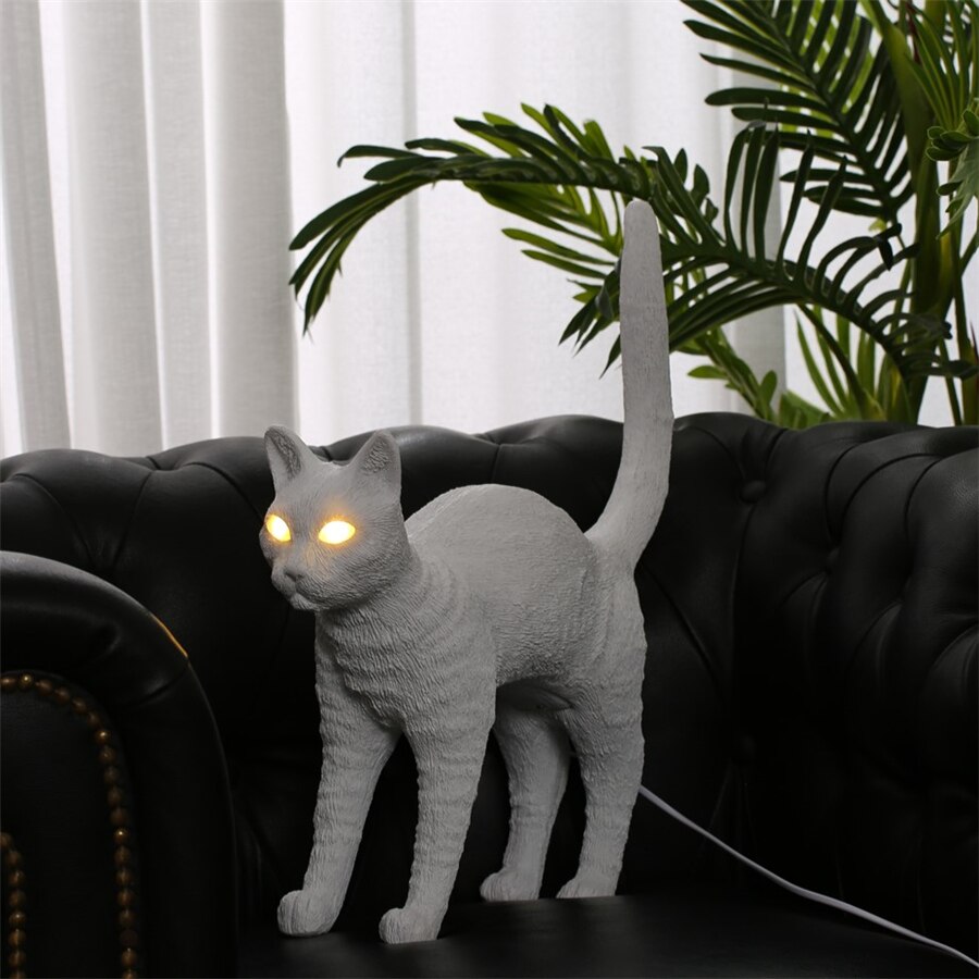 Nordic Resin Cat Night light Table Lamps Italy Bedroom Animal LED Desk Lamp Led Stand Light Fixture Home Decor Lighting 2