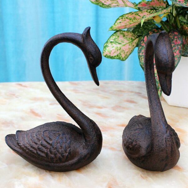 Home Accessories Living Room Decoration Small Decorations Creative Wedding Gifts Cast Iron Crafts Lovers Swan Decoration 3